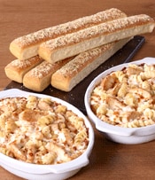 Order Family Size Chicken Alfredo Pasta food online from Pizza Hut store, Wadsworth on bringmethat.com